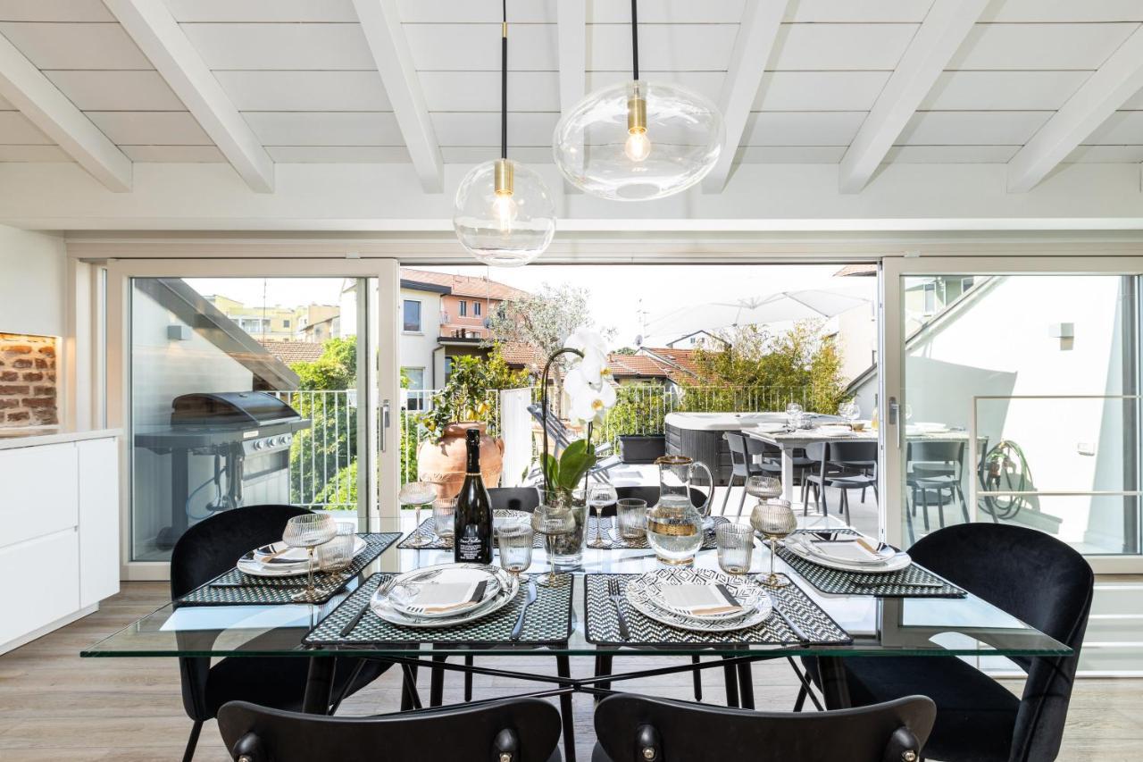 *Villa Olivo*With Private Terrace & Jacuzzi + 3Bedrooms Milan Luaran gambar