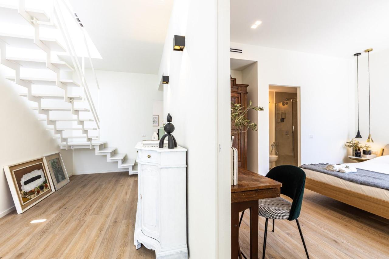 *Villa Olivo*With Private Terrace & Jacuzzi + 3Bedrooms Milan Luaran gambar