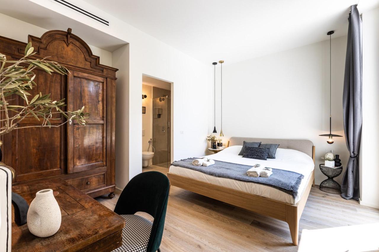 *Villa Olivo*With Private Terrace & Jacuzzi + 3Bedrooms Milan Luaran gambar